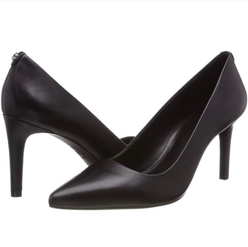 Michael Michael Kors Black Pointed Leather Flex Pumps